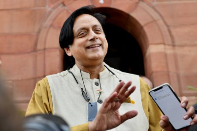 Onus on Centre, not states to bring down fuel prices: Tharoor Onus on Centre, not states to bring down fuel prices: Tharoor