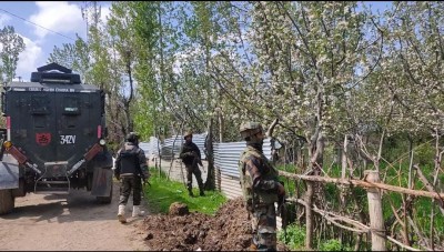 Encounter breaks out in J&K's Shopian Encounter breaks out in J&K's Shopian
