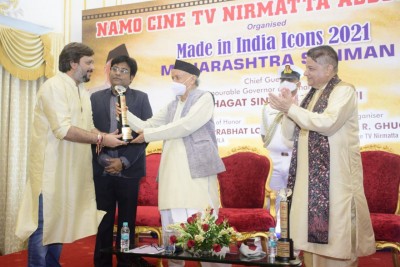Planet Marathi founder Akshay Bardapurkar felicitated by Maharashtra Governor Planet Marathi founder Akshay Bardapurkar felicitated by Maharashtra Governor