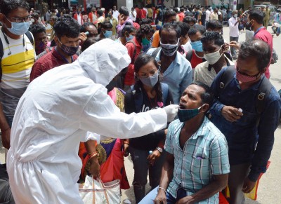Karnataka orders more curbs as Covid cases spike Karnataka orders more curbs as Covid cases spike