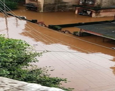 Rain batters coastal, western Maharashtra; thousands marooned