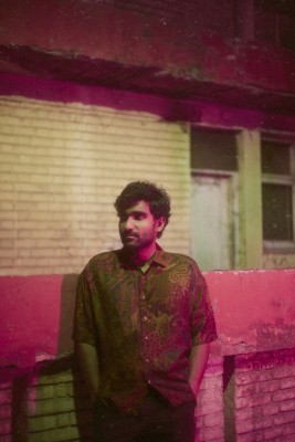 Prateek Kuhad's 'Shehron Ke Raaz' music video released Prateek Kuhad's 'Shehron Ke Raaz' music video released