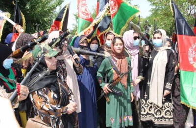 Taliban crackdown on Afghan women and media Taliban crackdown on Afghan women and media