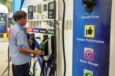 7-day relief: No revision in fuel prices in a week 7-day relief: No revision in fuel prices in a week