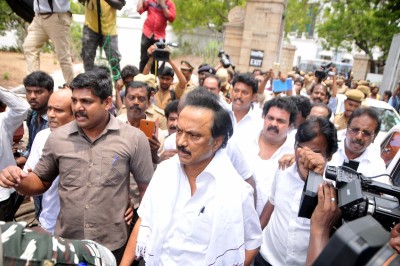 Stalin urges Centre to act over protecting Indian community in SA Stalin urges Centre to act over protecting Indian community in SA