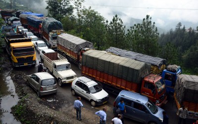 No massive traffic jam in Himachal: Govt No massive traffic jam in Himachal: Govt