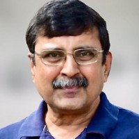 Hyderabad professor wins Visitor's award 2020