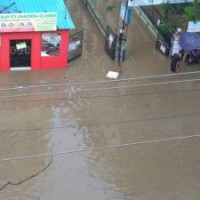 Torrential rains clobber Mumbai, paralyse traffic, trains
