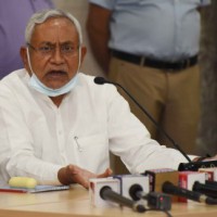 Centre gives jolt to Nitish Kumar on caste census
