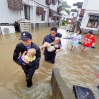 China raises emergency response to 2nd-highest level