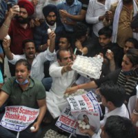 IYC protest at Smriti Irani house over alleged bribery in K'taka free egg scheme