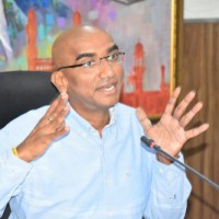 Ex-IPS officer denies supporting anyone in Huzurabad by-poll