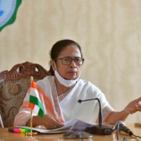 Mamata slams Centre's 'biased attitude' in vaccine supply