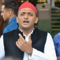 SP protest against alleged rigging in panchayat polls