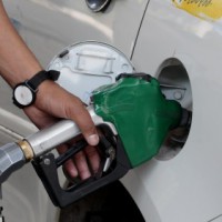 Fuel prices could have reduced by Rs 1 but for OMCs' reluctance