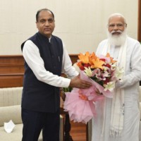 Himachal CM asks PM to sanction bulk drug park