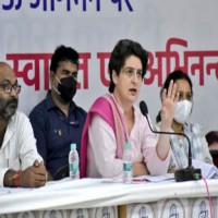 UPCC chief, other booked for Priyanka's dharna