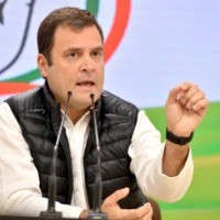 Rahul holds consultations with Uttarakhand Cong leaders
