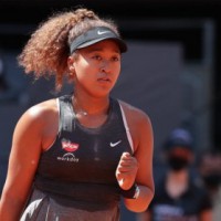 Naomi bows out as Garbine, Paula & Belinda advance