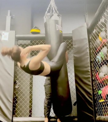 Urvashi shares video of ab workout using punching bag Urvashi shares video of ab workout using punching bag