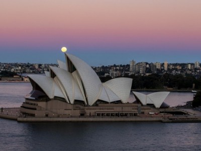 Sydney to enter week-long lockdown Sydney to enter week-long lockdown