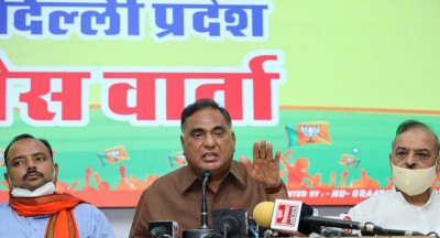 'Kejriwal govt's decision to open markets on odd-even formula is irrational' 'Kejriwal govt's decision to open markets on odd-even formula is irrational'