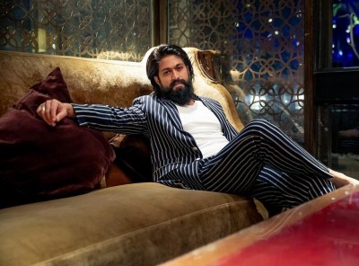 'KGF' star Yash to offer assistance to Kannada film industry's workers 'KGF' star Yash to offer assistance to Kannada film industry's workers