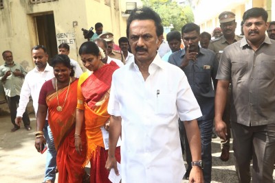 Stalin juggles between inclusive politics, all-out attack on AIADMK Stalin juggles between inclusive politics, all-out attack on AIADMK