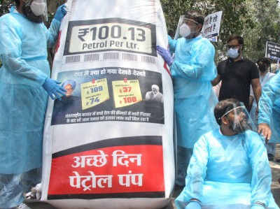 Youth Cong stages protest over soaring petrol, diesel prices Youth Cong stages protest over soaring petrol, diesel prices