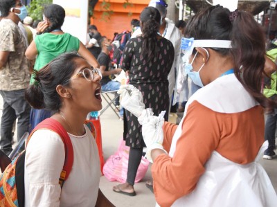 Delhi reports 134 new Covid cases, 8 deaths