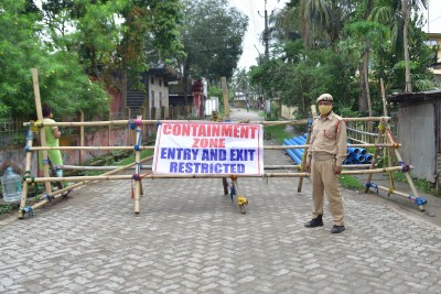 No containment zone to be de-notified till satisfactory vaccination: Srinagar DC No containment zone to be de-notified till satisfactory vaccination: Srinagar DC