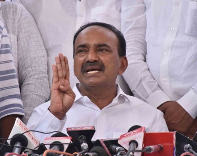 Etela Rajender resigns, attacks Telangana Chief Minister Etela Rajender resigns, attacks Telangana Chief Minister