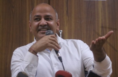 Delhi vaccination in 16 months at Centre's vax supply rate: Sisodia Delhi vaccination in 16 months at Centre's vax supply rate: Sisodia
