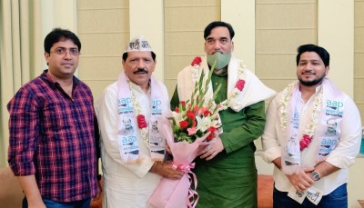 DPCC Secretary Haji Meherban Qureshi joins AAP DPCC Secretary Haji Meherban Qureshi joins AAP