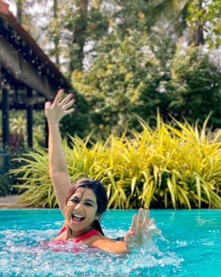 Shreya Ghoshal shares happy memory from her pregnancy days Shreya Ghoshal shares happy memory from her pregnancy days