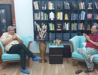 WB Guv meets Adhir, keeps everyone guessing in Cong WB Guv meets Adhir, keeps everyone guessing in Cong