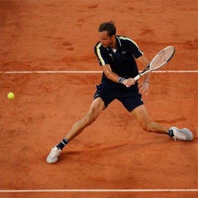 Halle tennis: Medvedev ousted in opener, Nishikori advances Halle tennis: Medvedev ousted in opener, Nishikori advances