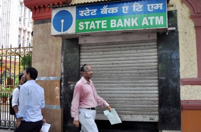 Chennai police get serial ATM thief to demonstrate modus operandi Chennai police get serial ATM thief to demonstrate modus operandi