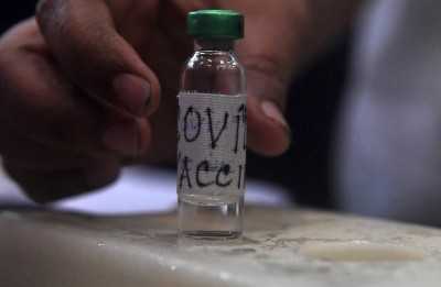 75% Indian manufactured vaccines to Centre, 25% to pvt healthcare: Govt 75% Indian manufactured vaccines to Centre, 25% to pvt healthcare: Govt