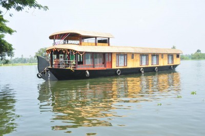 Kerala tourism industry taken aback at only Rs 30 cr in Budget Kerala tourism industry taken aback at only Rs 30 cr in Budget