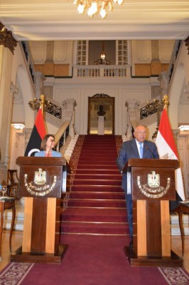 Egyptian, Libyan FMs hold talks in Cairo Egyptian, Libyan FMs hold talks in Cairo