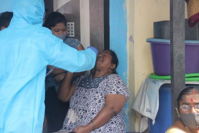 Maha: New Covid infections held below 10K, deaths soar over 1K