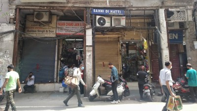 DDMA orders closure of Laxmi Nagar markets till July 5 DDMA orders closure of Laxmi Nagar markets till July 5