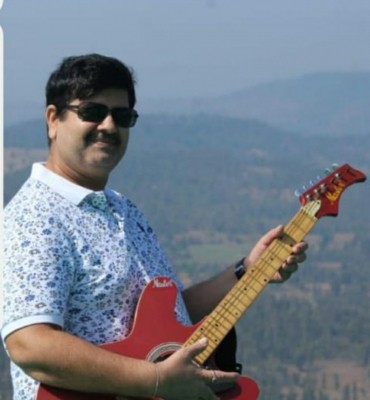 SUV-Hiran cases: Ex-encounter specialist Pradeep Sharma in net SUV-Hiran cases: Ex-encounter specialist Pradeep Sharma in net