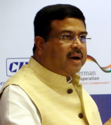 Monetise reserves or govt will sell them: Pradhan to state-run oil cos Monetise reserves or govt will sell them: Pradhan to state-run oil cos