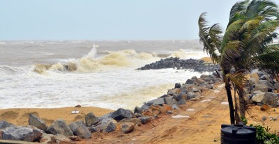 Red alert in coastal Karnataka as monsoon turns vigorous Red alert in coastal Karnataka as monsoon turns vigorous