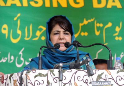 Mehbooba, Altaf condemn Sopore terror attack Mehbooba, Altaf condemn Sopore terror attack