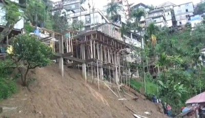 Four children die in Mizoram building collapse Four children die in Mizoram building collapse