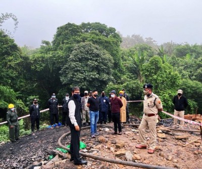 Rescue ops to save trapped miners in Meghalaya enter 4th day Rescue ops to save trapped miners in Meghalaya enter 4th day