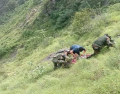 Jammu-Srinagar highway accident toll rises to 5 Jammu-Srinagar highway accident toll rises to 5